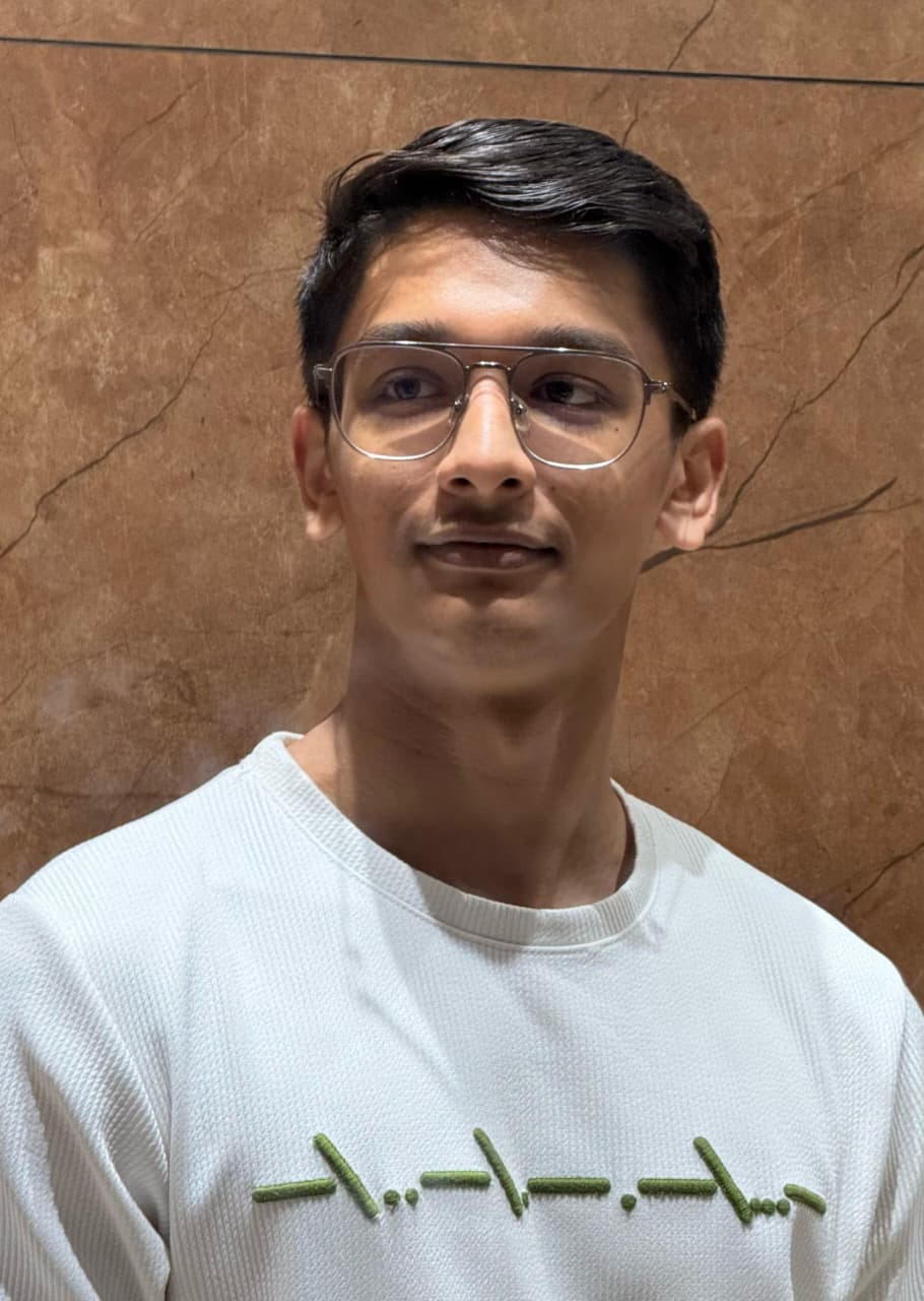 Darin Solanki photo